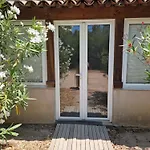 Rez De Avec Jardin Apartman *
